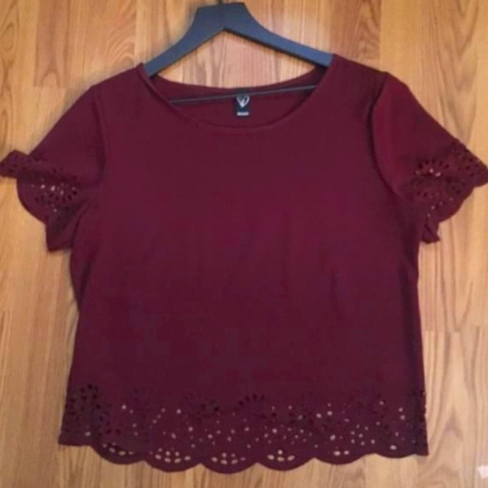 Windsor Burgundy Top